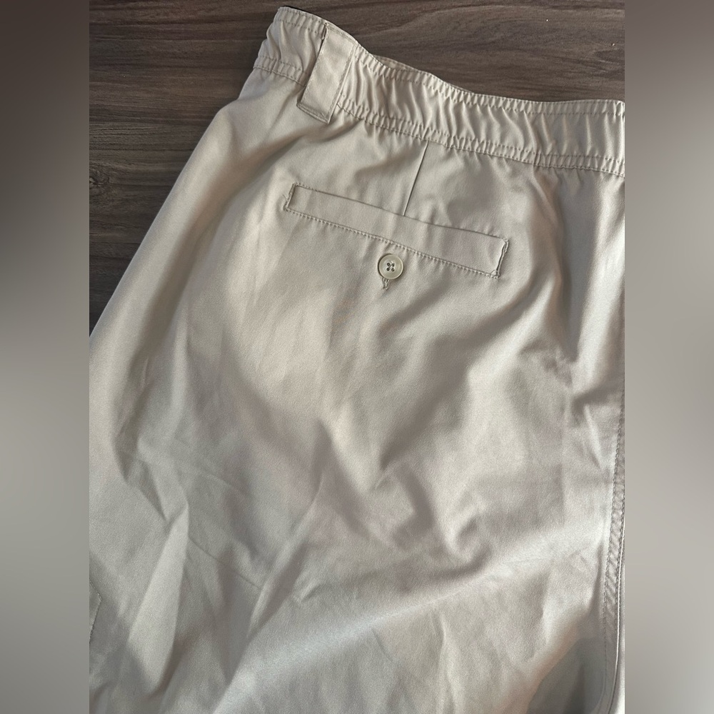 Champion Khaki Performance Shorts Men’s 4XL Lightweight Beige Athletic Shorts - Picture 12 of 14